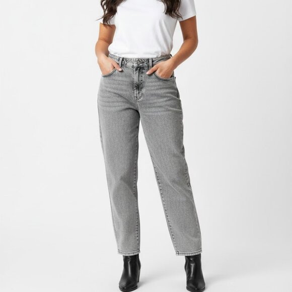 H&M Mom button up Jeans - Ultra High Waist - Acid Wash - Size 10 - Picture 1 of 3